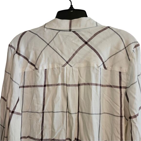CHICO'S Womens Size 1 Medium Plaid Button Up Blouse Top Long Sleeve White - Picture 2 of 7